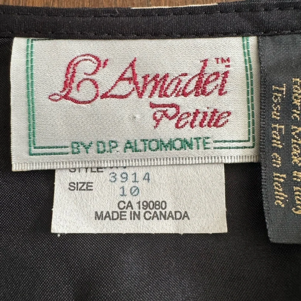 L' Amadei Women's Black Print Wrap Mini Skirt Size 10